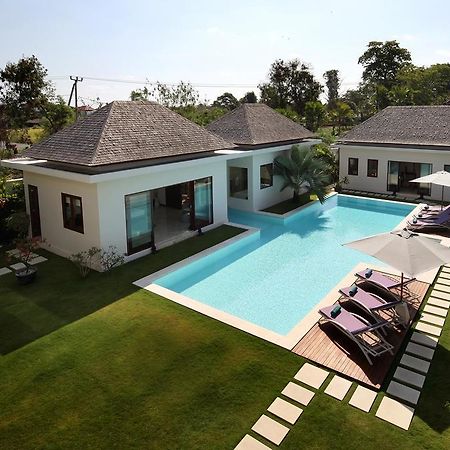 Villa Istana Putih By Nakula Canggu Eksteriør billede